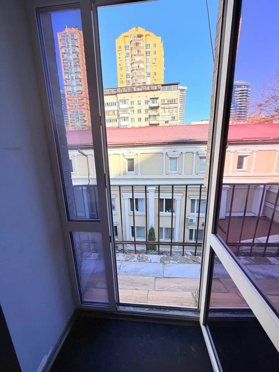 2-кімнатна квартира, Печерський: сталінка, під ремонт - фото 4