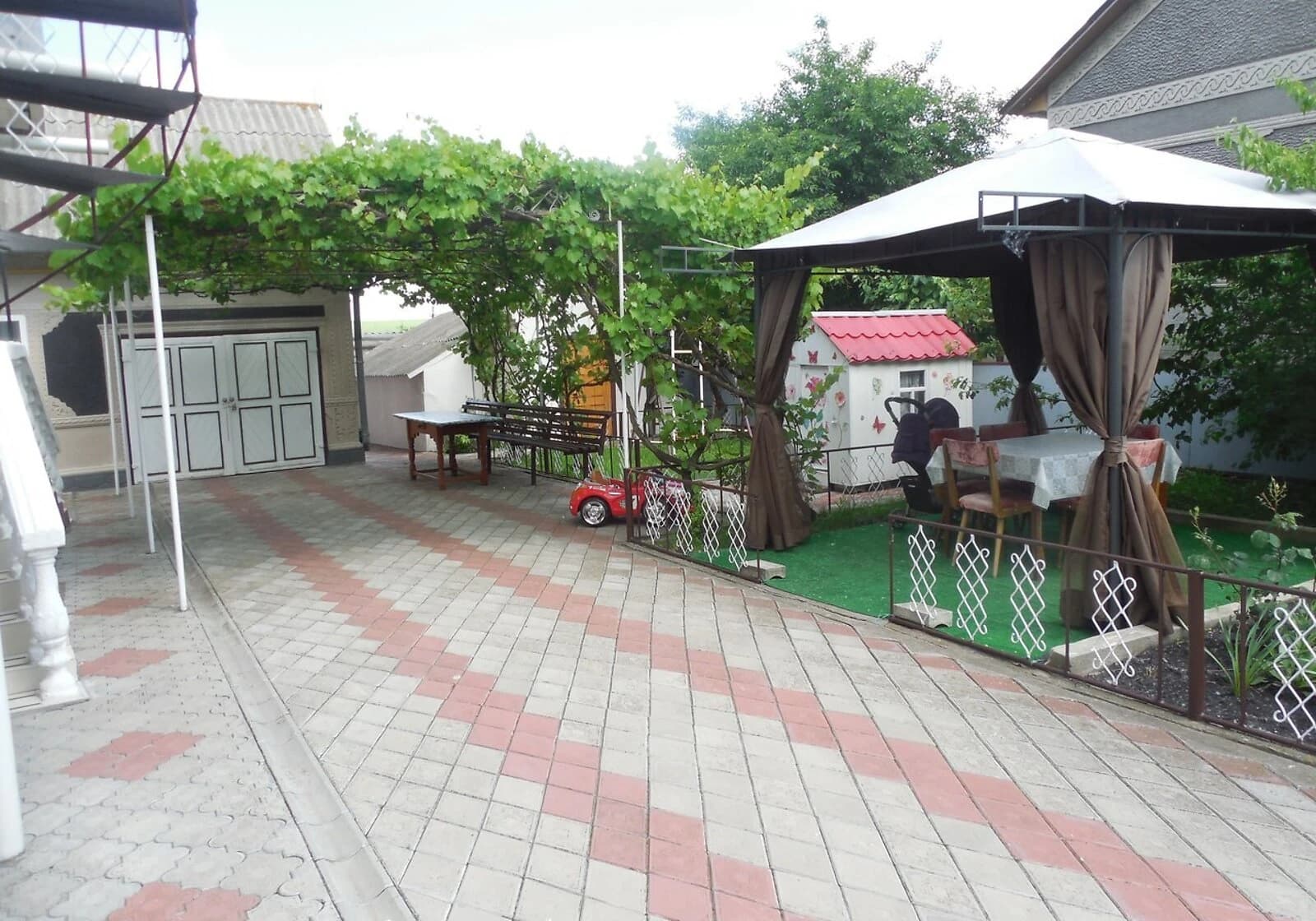 Будинок, Кельменці: гараж, веранда, єОселя - фото 4