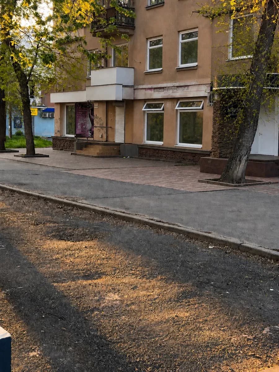 Приміщення, Саксаганський: фасадне, у центрі міста, тераса - фото 4