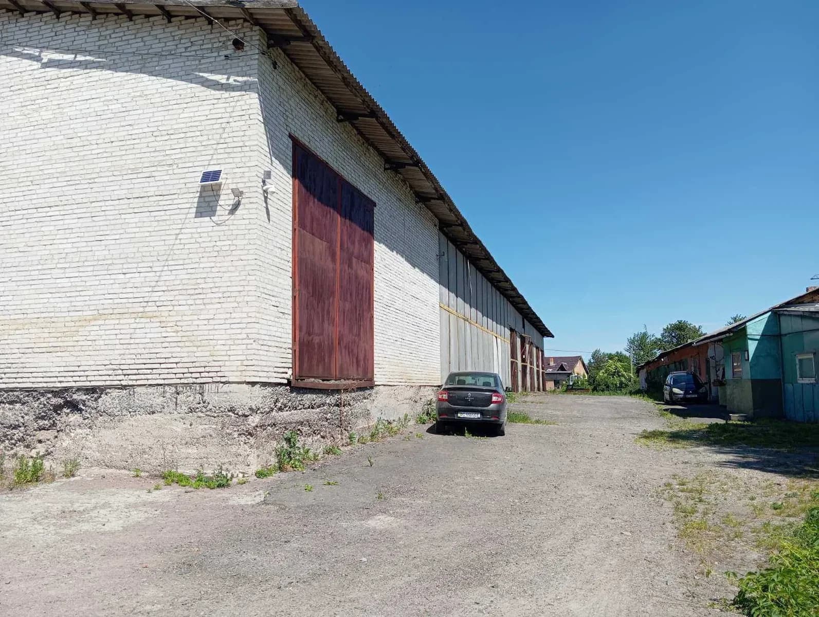 Комплекс нежитлових будівель, Винники: виїзд на М-06, огороджена територія - фото 5
