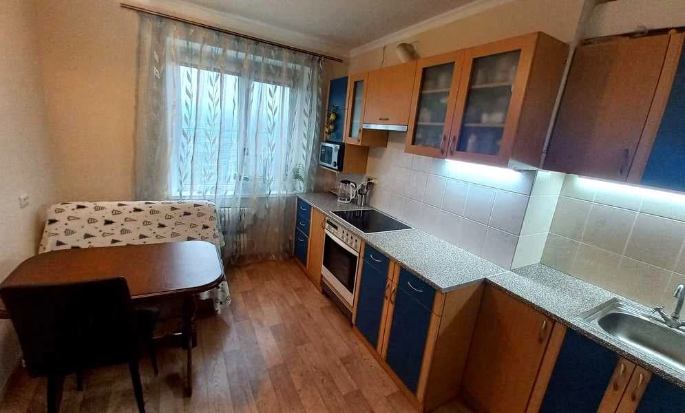 2-кімнатна квартира, Новокодацький: вода й інтернет, без ремонту - фото 1