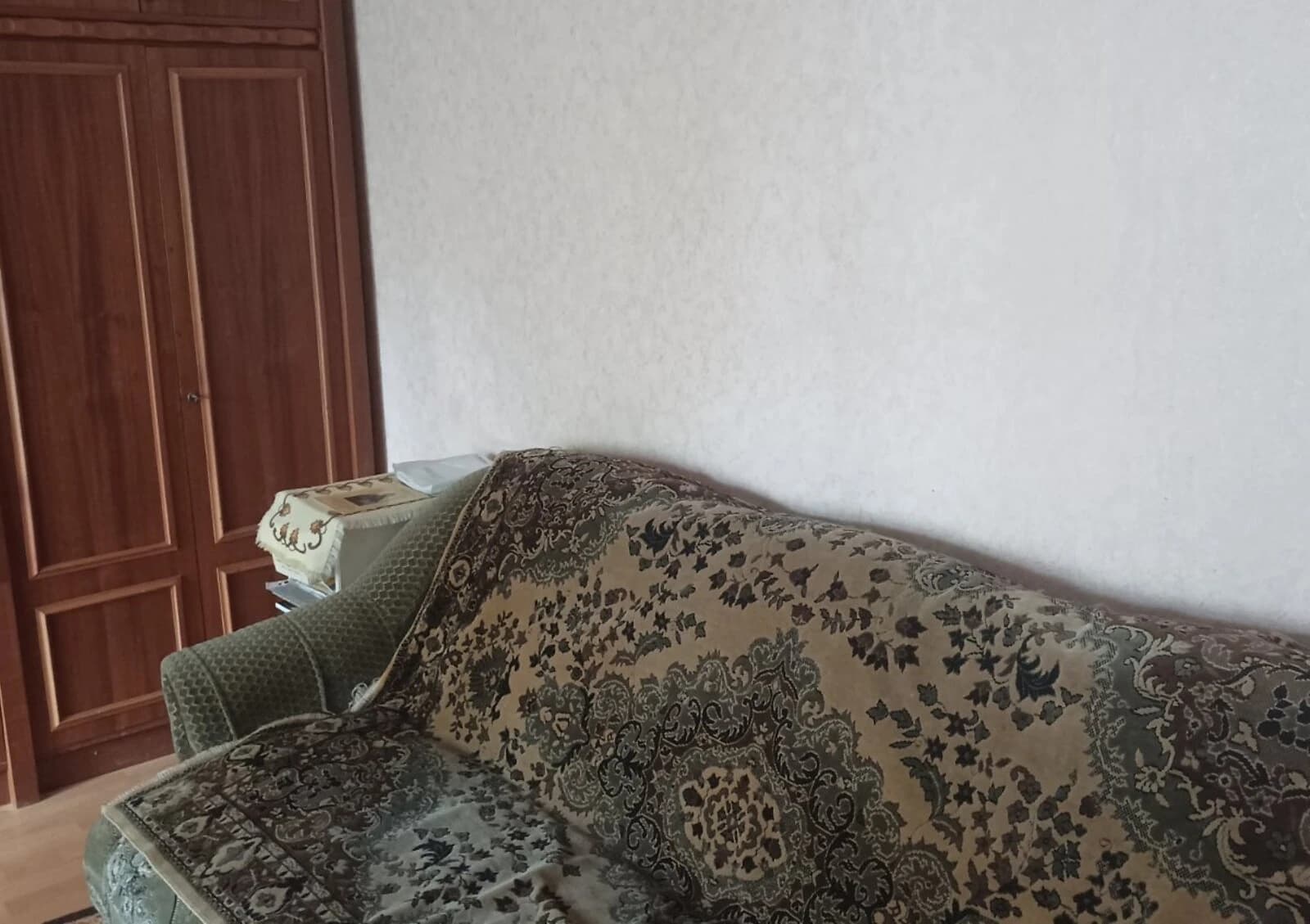4-кімнатна квартира, Красне: цегляний будинок, внутрішній двір - фото 4