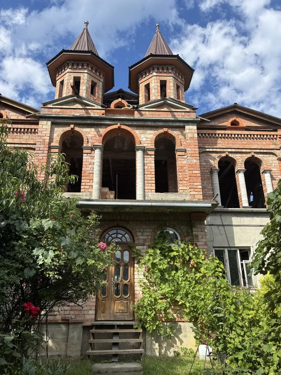 Будинок, Чернівці: ділянка 10 соток, після будівельників - фото 1