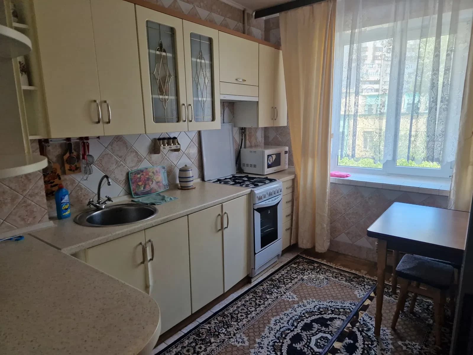 3-кімнатна квартира, Дарницький: метро, опалення та вода без світла - фото 2