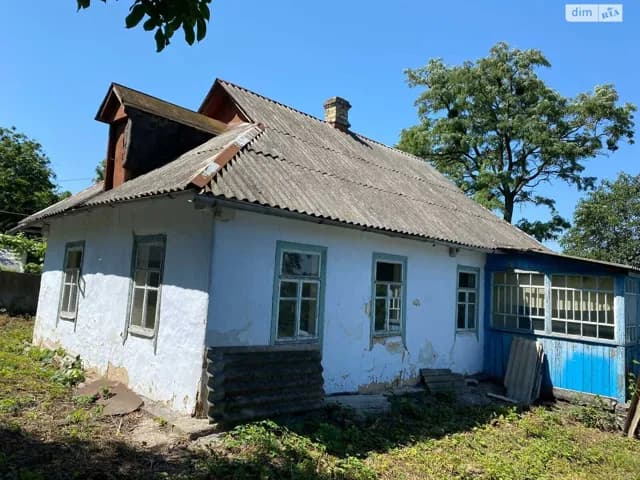 Будинок, Гусачівка: 3 кімнати, криниця, централізоване опалення