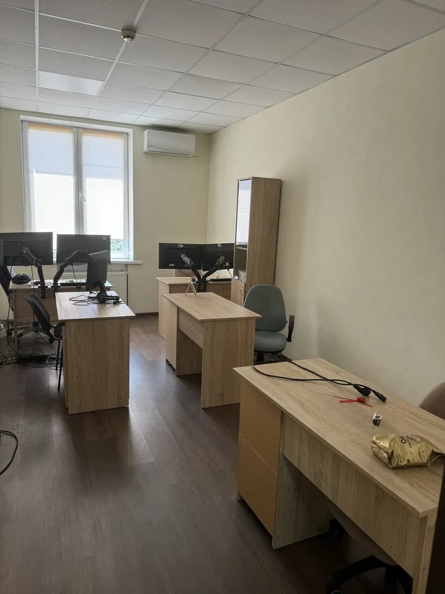 Офіс, Олександрівський: електроенергія є завжди, гостьовий паркінг - фото 2