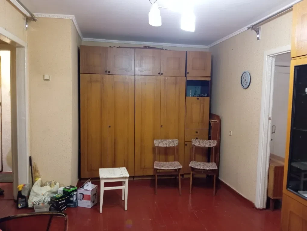2-кімнатна квартира, Коростень: новий диван, пральна машина - фото 4