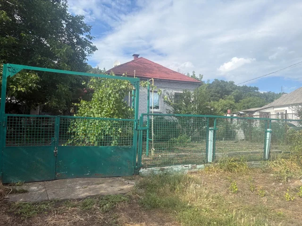 Будинок, САД: газове опалення без світла, до електрички 15 хв