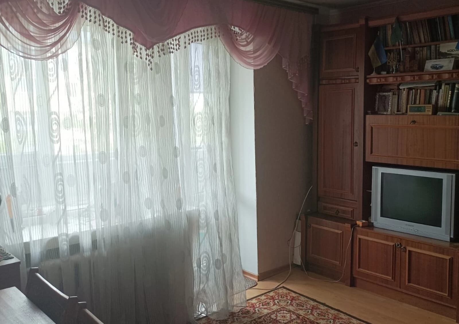 4-кімнатна квартира, Красне: цегляний будинок, внутрішній двір - фото 3
