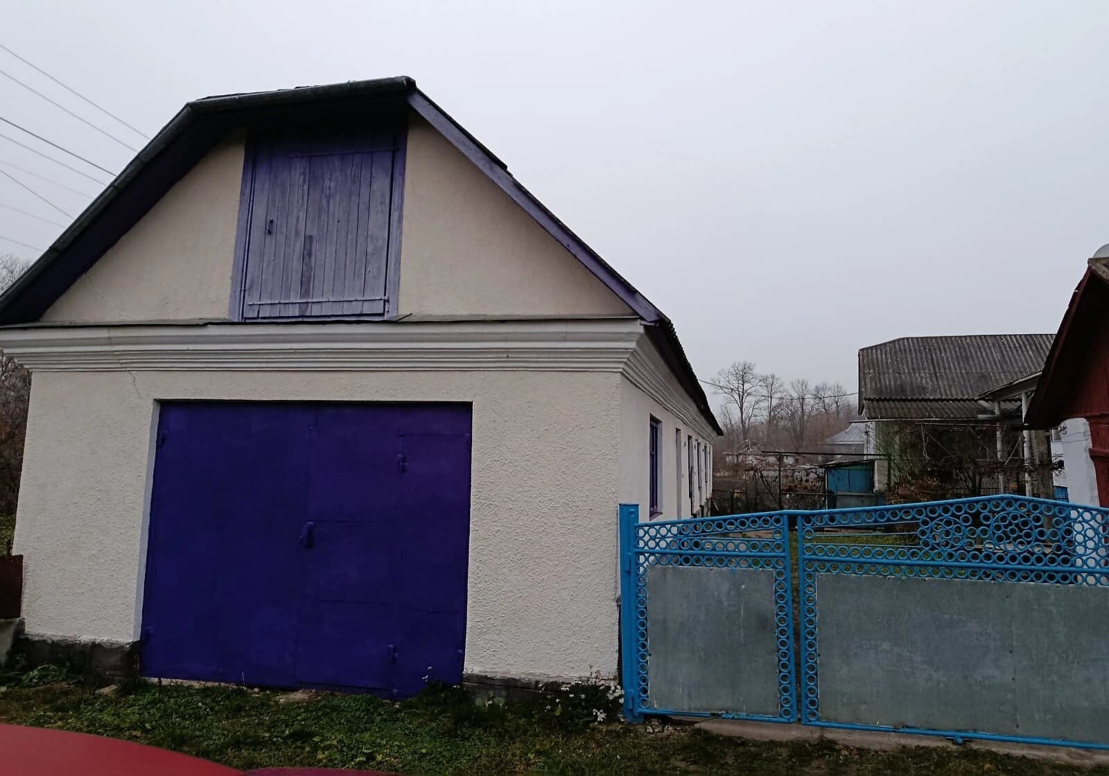Будинок, Івахнівці: 6 спалень, веранда, гараж