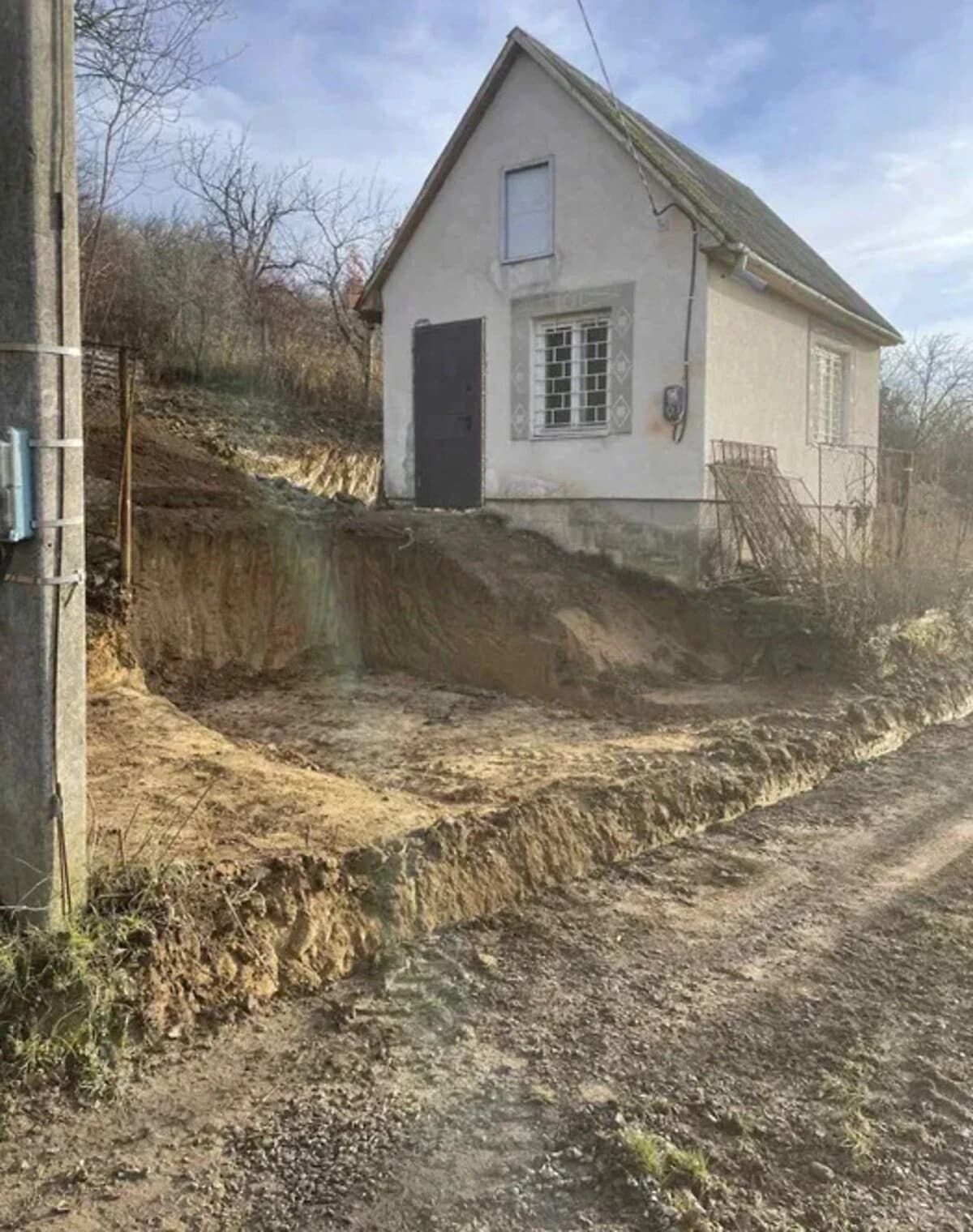 Будинок, Мукачево: ділянка 4 сотки, цегляні стіни - фото 3