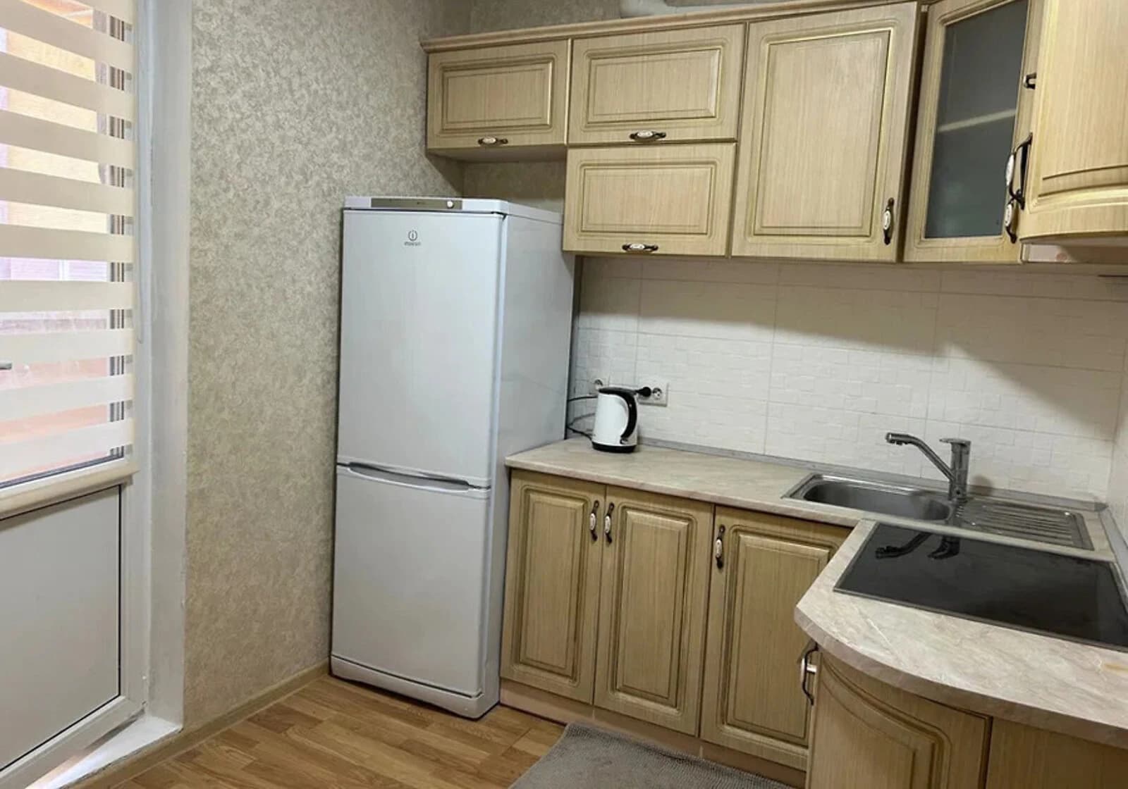 1-кімнатна квартира, Осокорки: євроремонт, метро Осокорки - фото 4