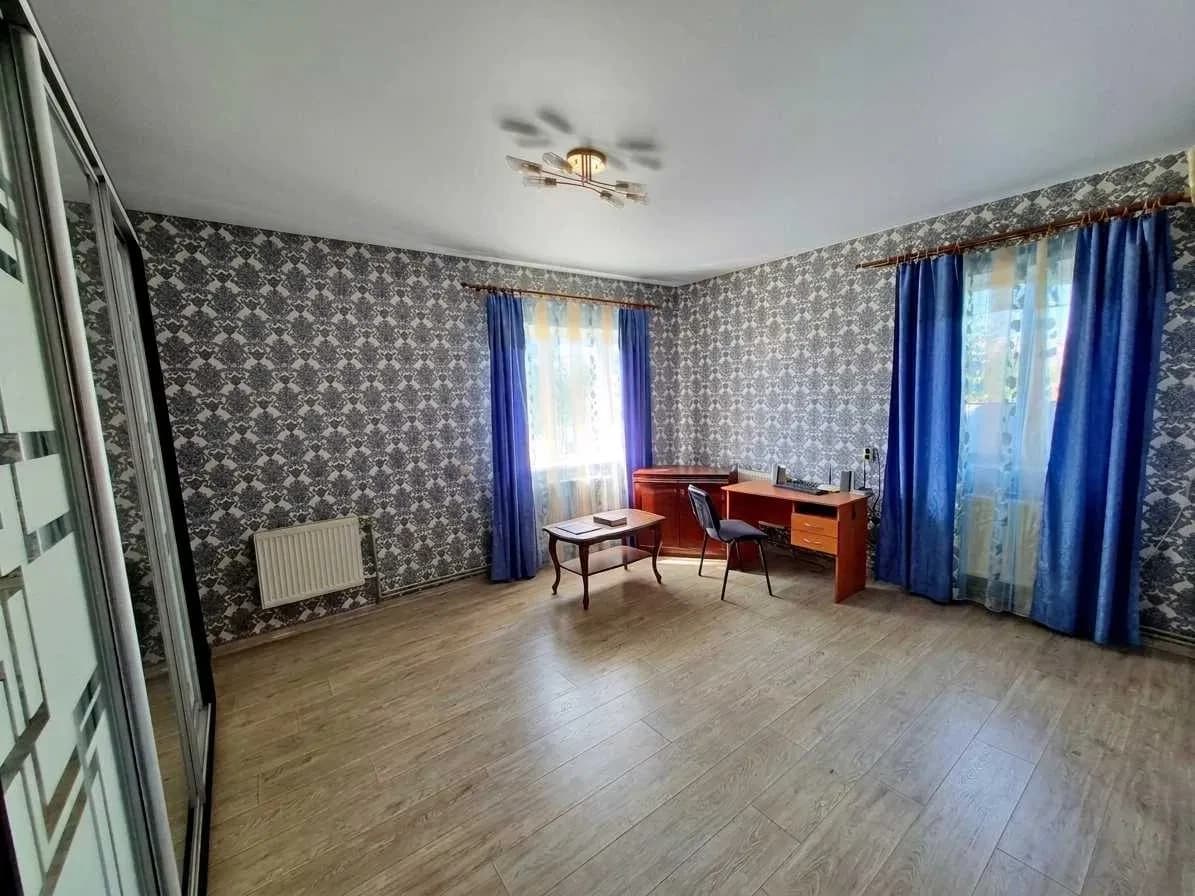 Частина будинку, Люботин: 2 житлові кімнати, газовий котел, 5 соток - фото 2