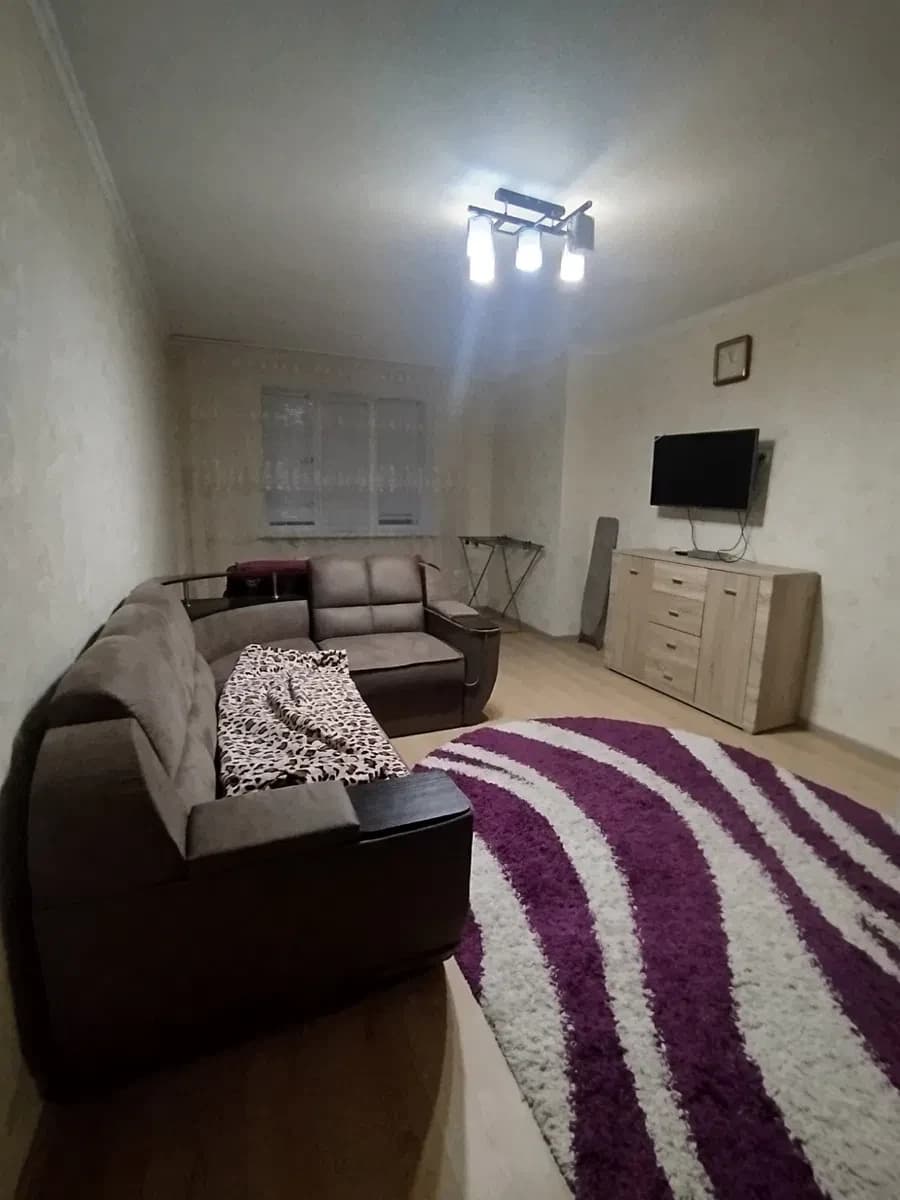 Євродвушка, Київський: кухня-вітальня 15 м², капітальний ремонт - фото 3