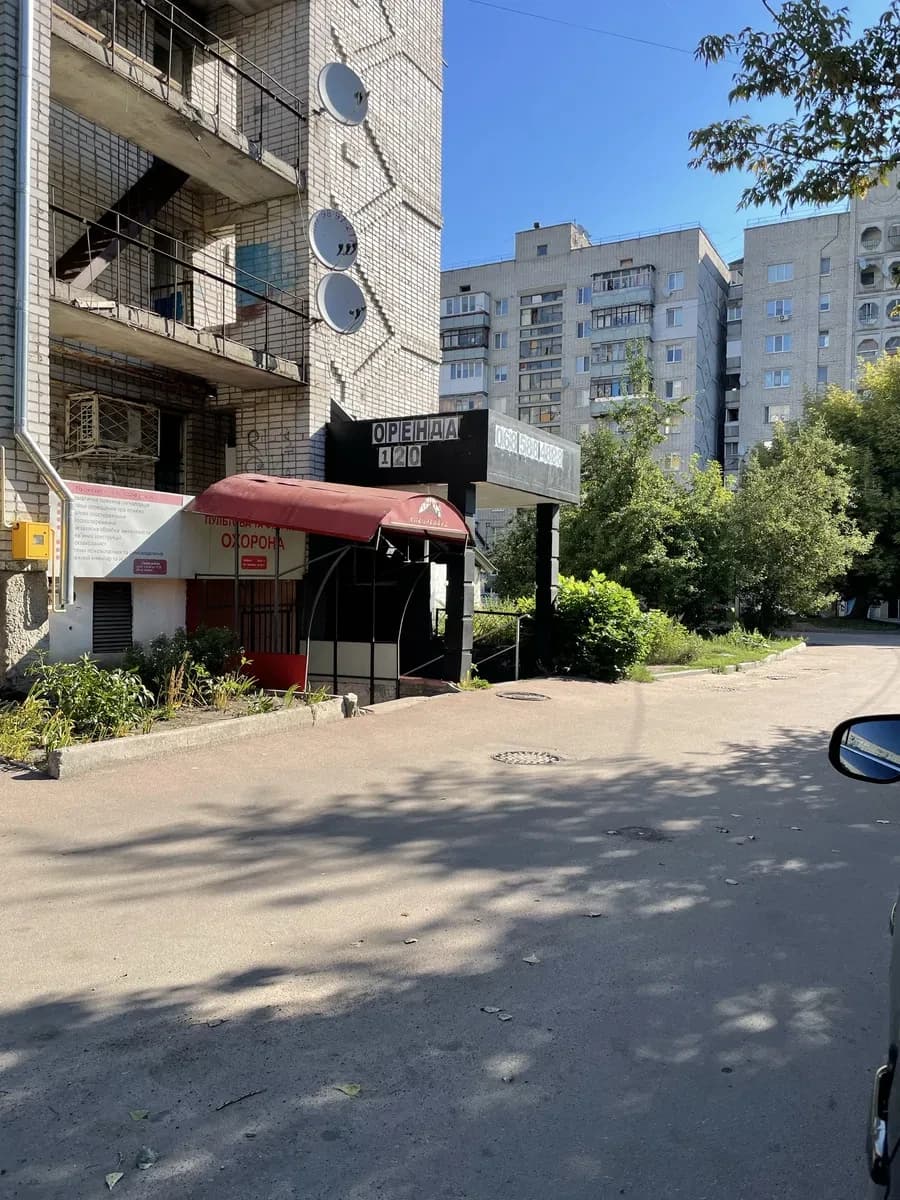 Приміщення, Польова: фасадне, під аптеку або магазин - фото 1