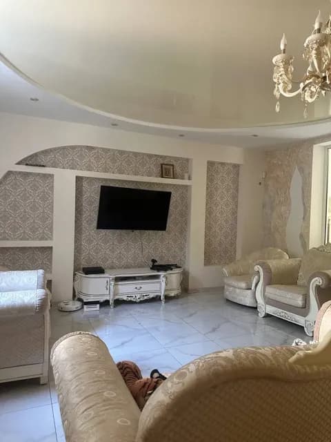 Будинок, Київський: біля моря, 4 спальні, пляж за 5 хв