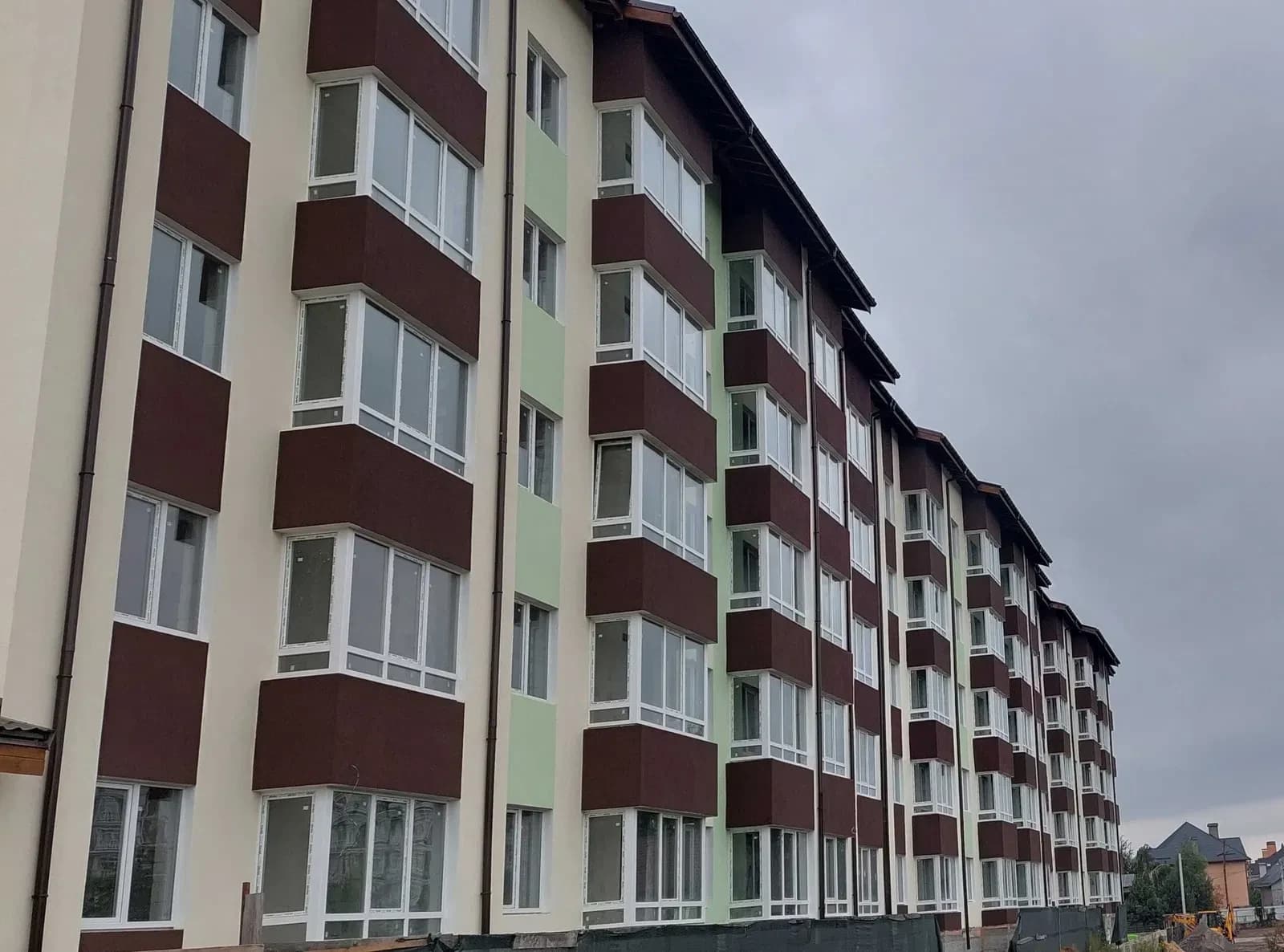 Приміщення у ЖК Клаб Хаус Жуляны: після будівельників, критий паркінг - фото 3