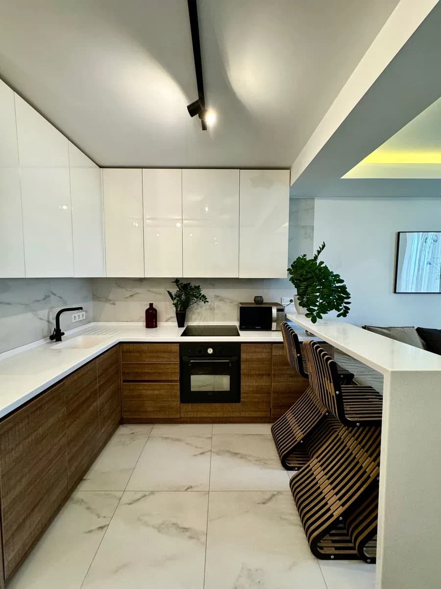 2-кімнатна квартира у ЖК Status Grad: дизайнерський ремонт, 6 хв до метро - фото 4