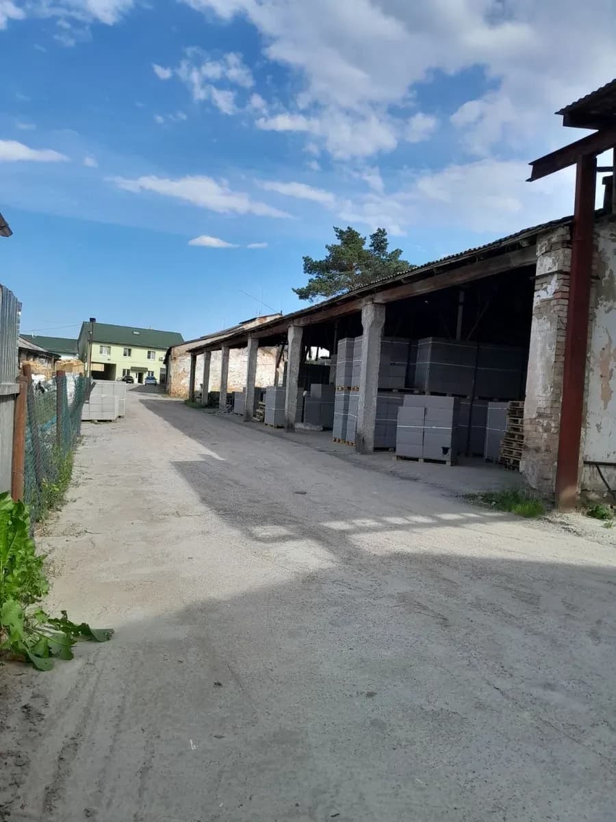 Комерційний комплекс, Ів-Франкове: офіси 604 м², склади - фото 3