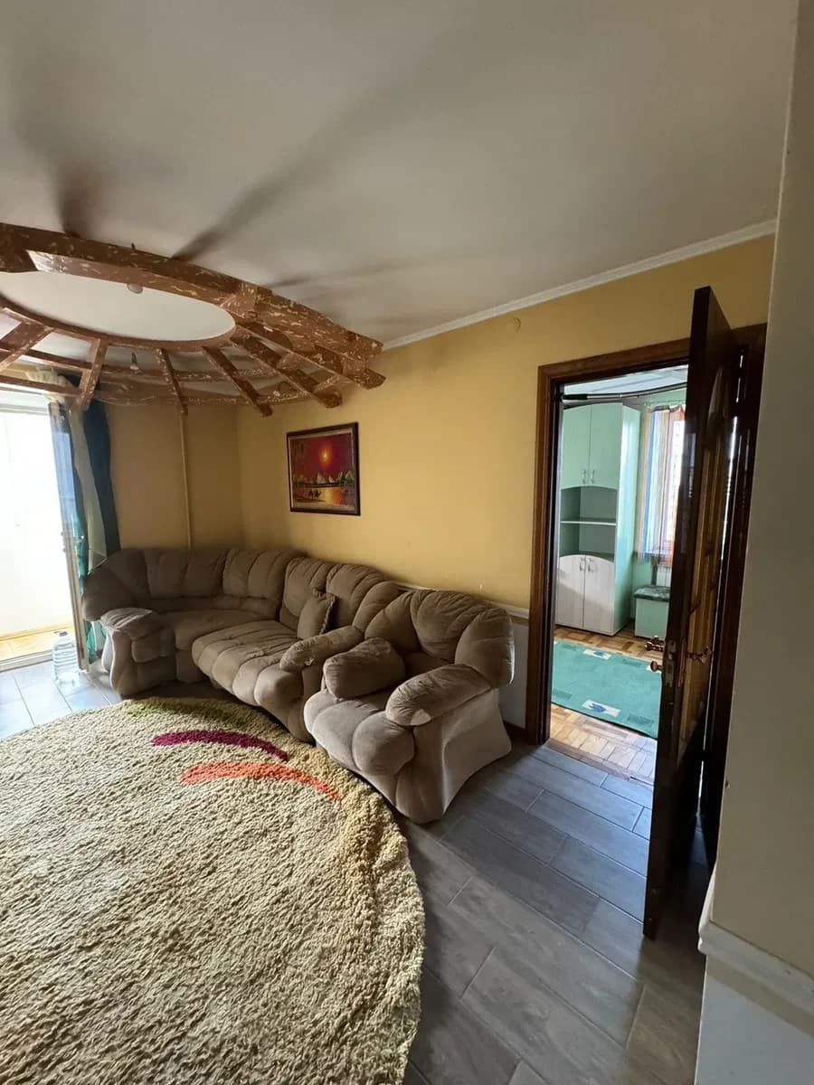 3-кімнатна квартира, Жовтневе: світло не вимикають, 2 балкони - фото 2
