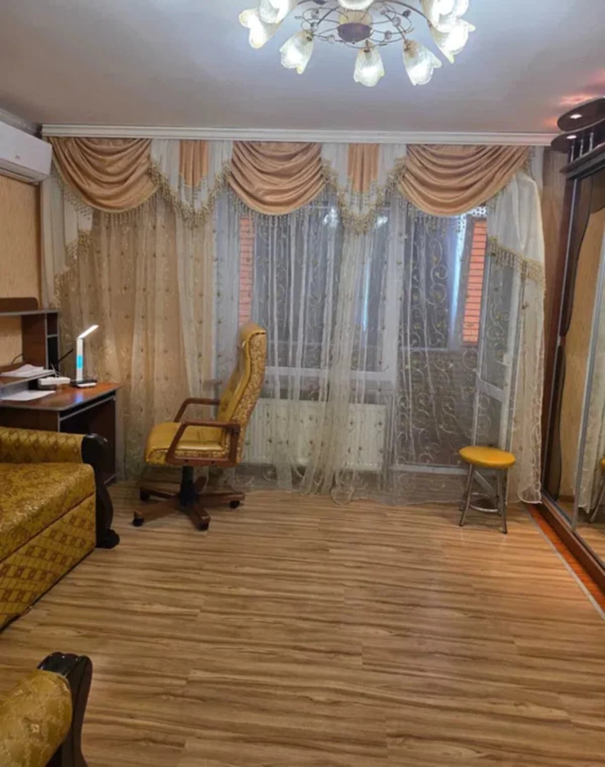 2-кімнатна квартира, Первомайськ: дизайнерський ремонт, підігрів підлоги - фото 1