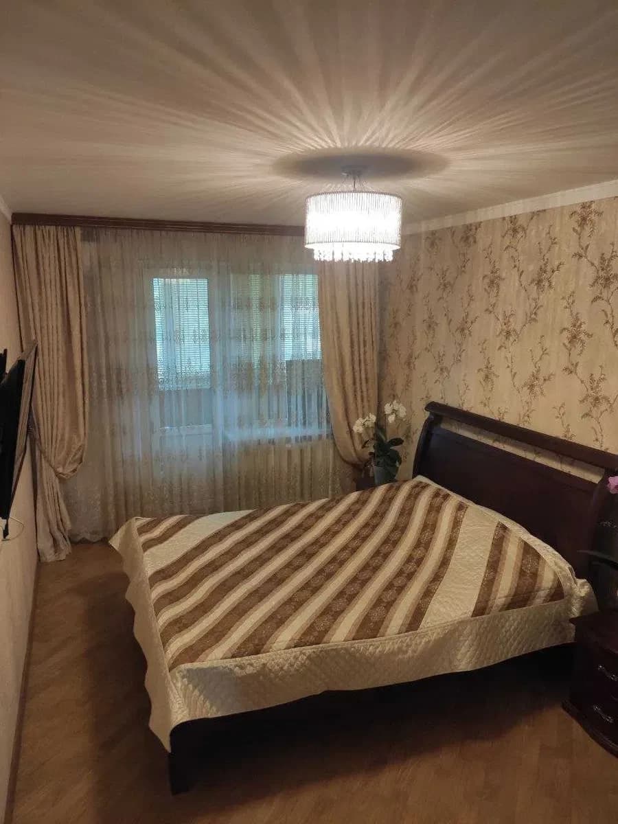3-кімнатна квартира, Печерський: метро Деміївська, 2 балкони - фото 5
