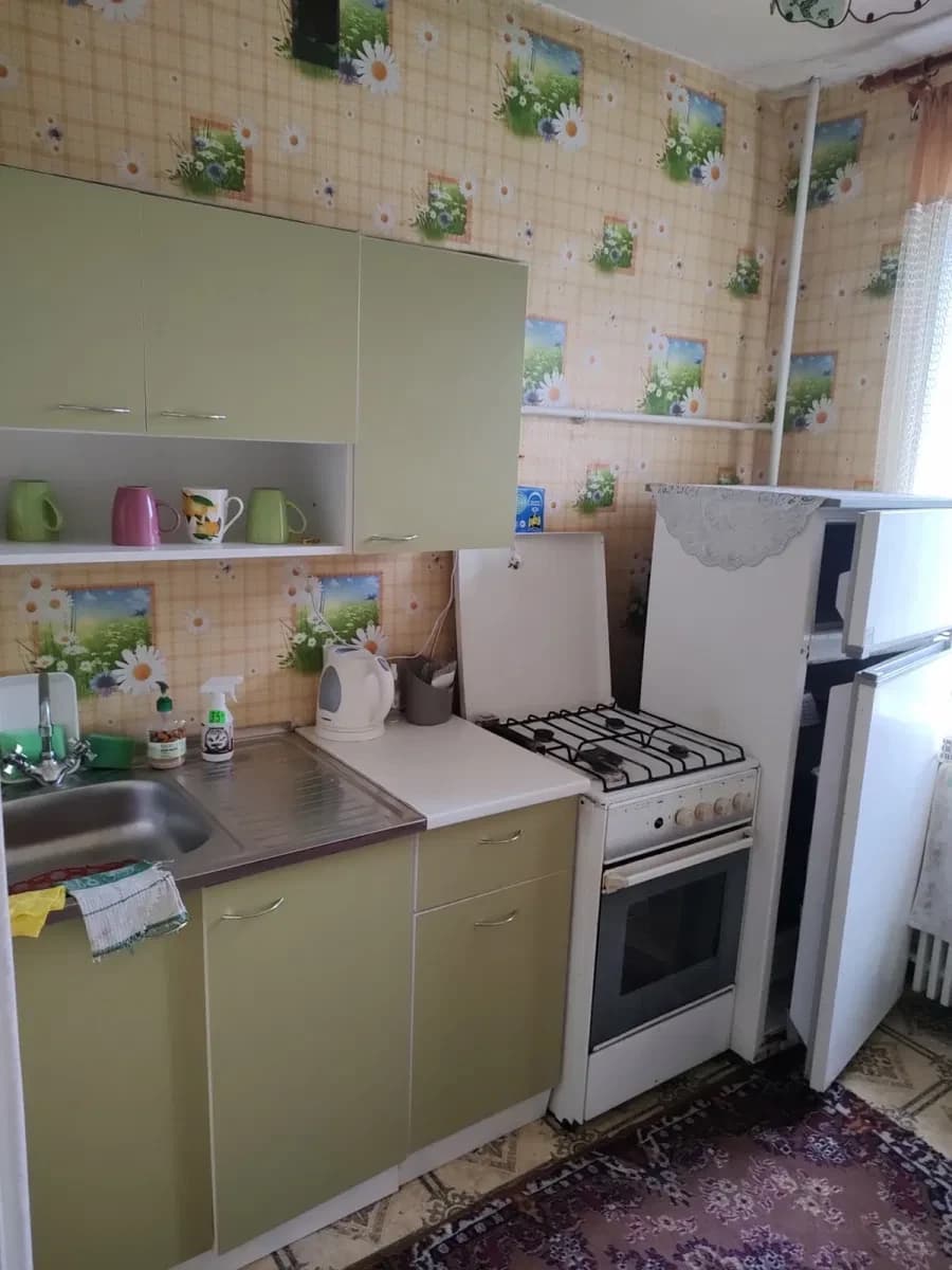 1-кімнатна квартира, Краматорськ: цегляний будинок, меблі, балкон - фото 4