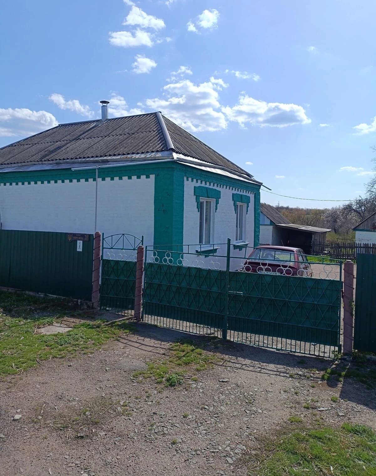 Будинок, Новоархангельськ: веранда, 28 соток, гараж