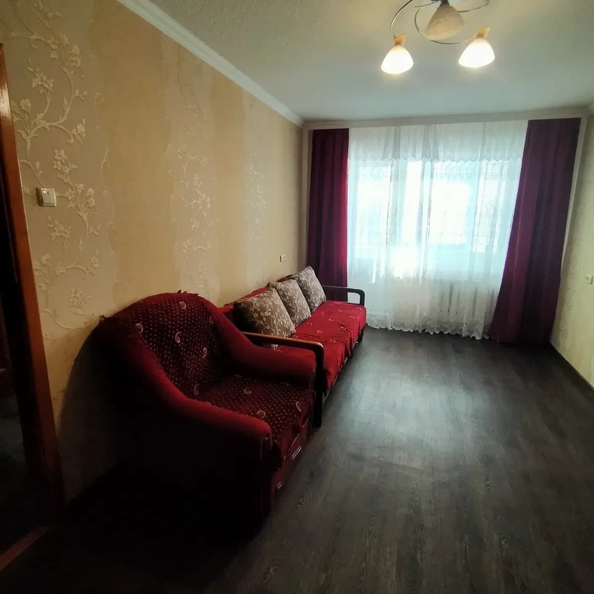 1-кімнатна квартира, Біла Церква: косметичний ремонт, не кутова