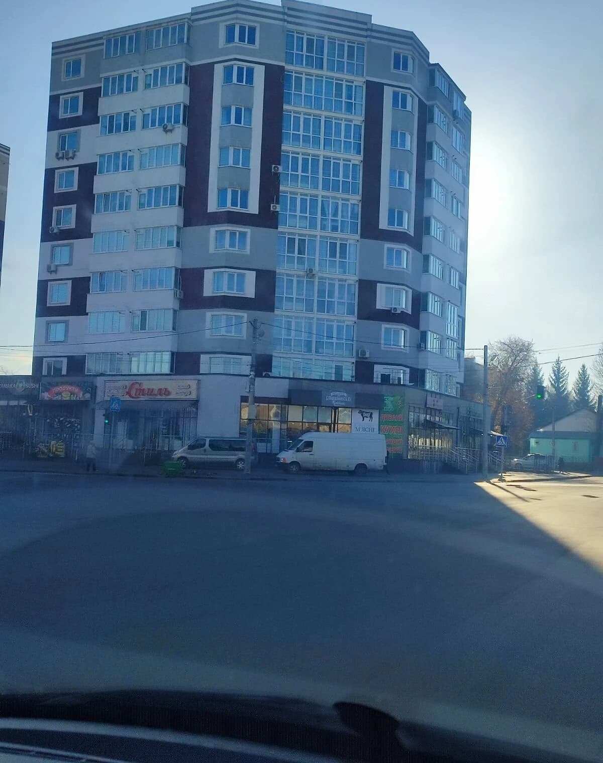 5-кімнатна квартира, Звягель: новий фонд, 2019 рік, торг