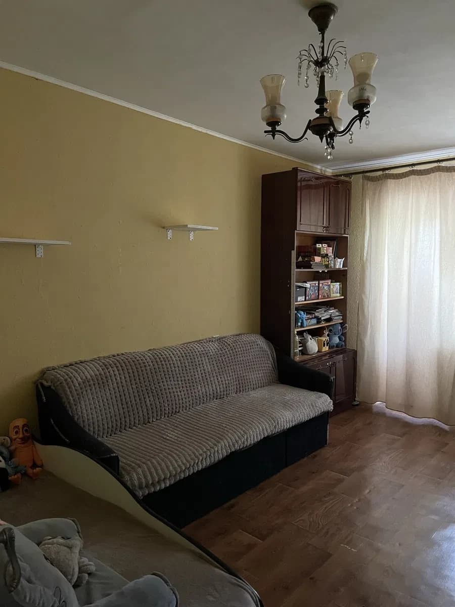 2-кімнатна квартира, Чернігів: утеплений капітальний балкон, тепла вода завжди - фото 3