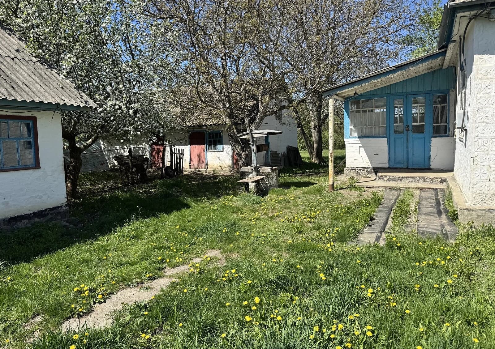 Будинок, Чижівка: 90 соток, гараж у дворі, пічне опалення