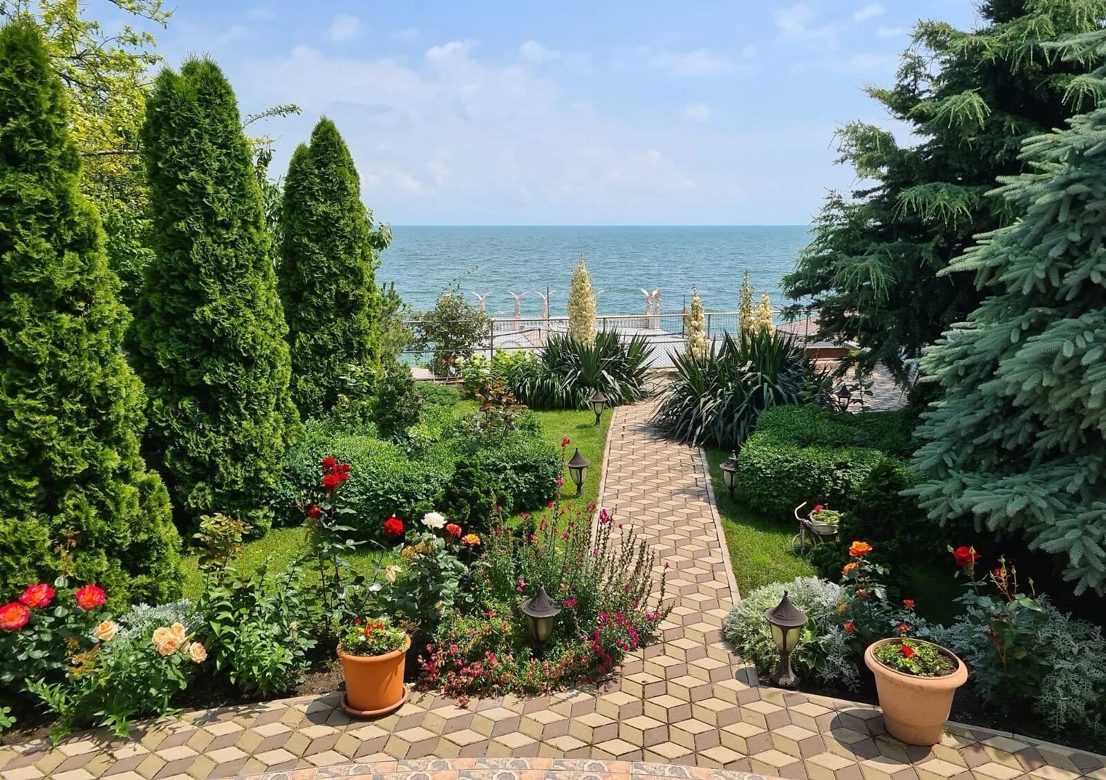 Будинок, Дача Ковалевського: панорамні вікна, тераса, камін - фото 2