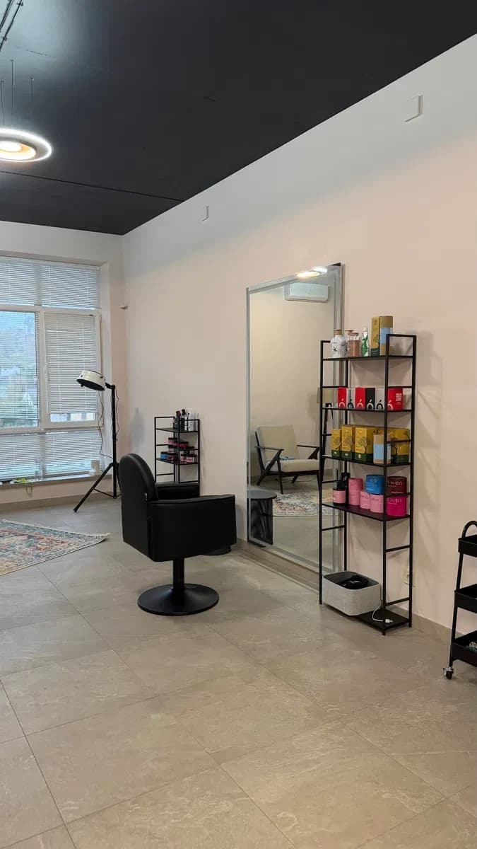 Студія у ЖК Loft White: резервне живлення, паркомісце - фото 4