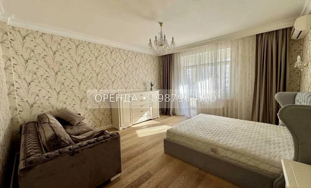 3-кімнатна квартира у ЖК Парк-хол Горький: вода й опалення без світла