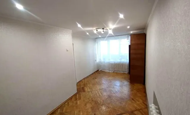 Гостинка, Солом’янський: газова плита, засклена лоджія, новий ліфт - фото 5