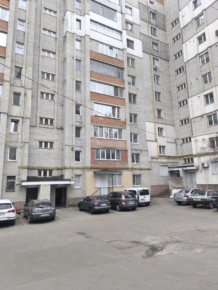 3-кімнатна квартира, Виставка: окремий вхід, фото-студія - фото 2