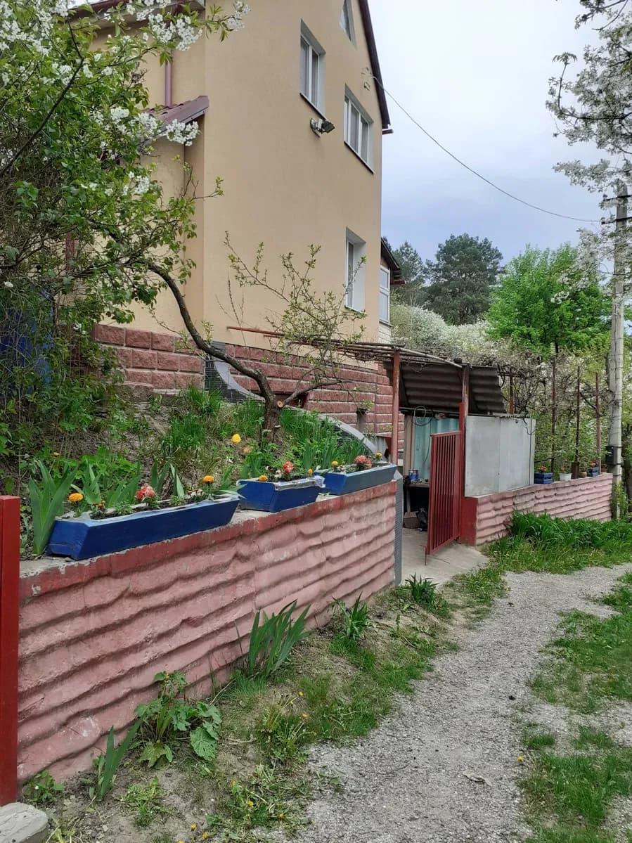 Дача, Музичі: 31 соток, сауна і басейн, 10 спальних місць