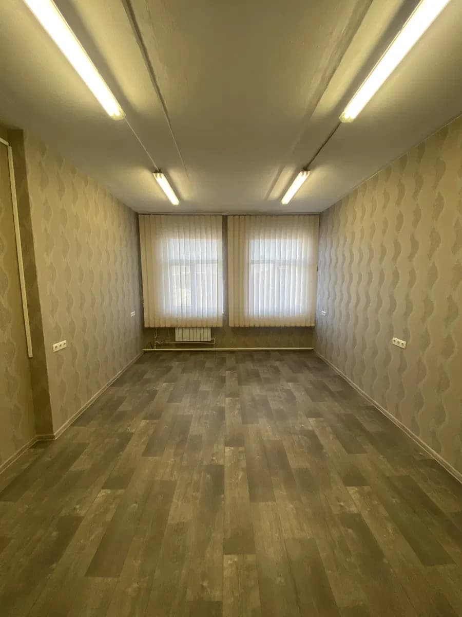 Офіс, Полтава: комунальні включені, площа 15-60 м² - фото 5