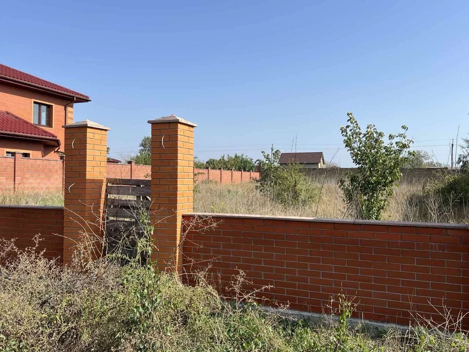 Ділянка 10 соток, Фонтанка: газ, вода і світло, огороджена - фото 3