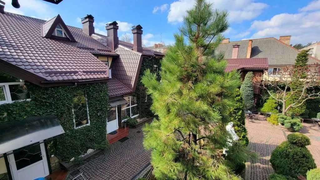 Готельно-ресторанний комплекс, Житомир: 3 сауни, 2 котли, 10 соток