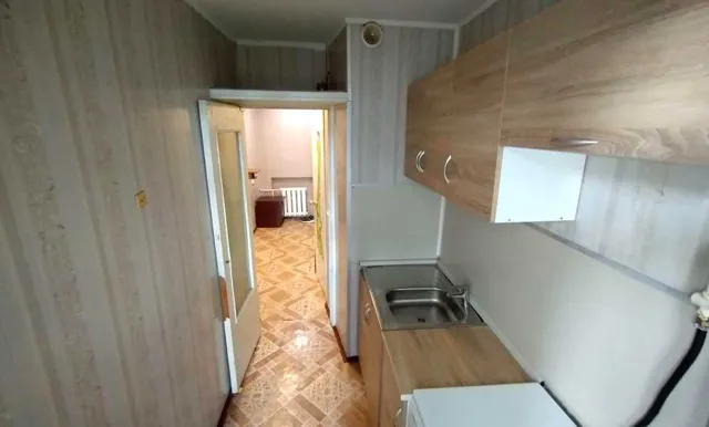 Гостинка, Солом’янський: газова плита, засклена лоджія, новий ліфт - фото 4