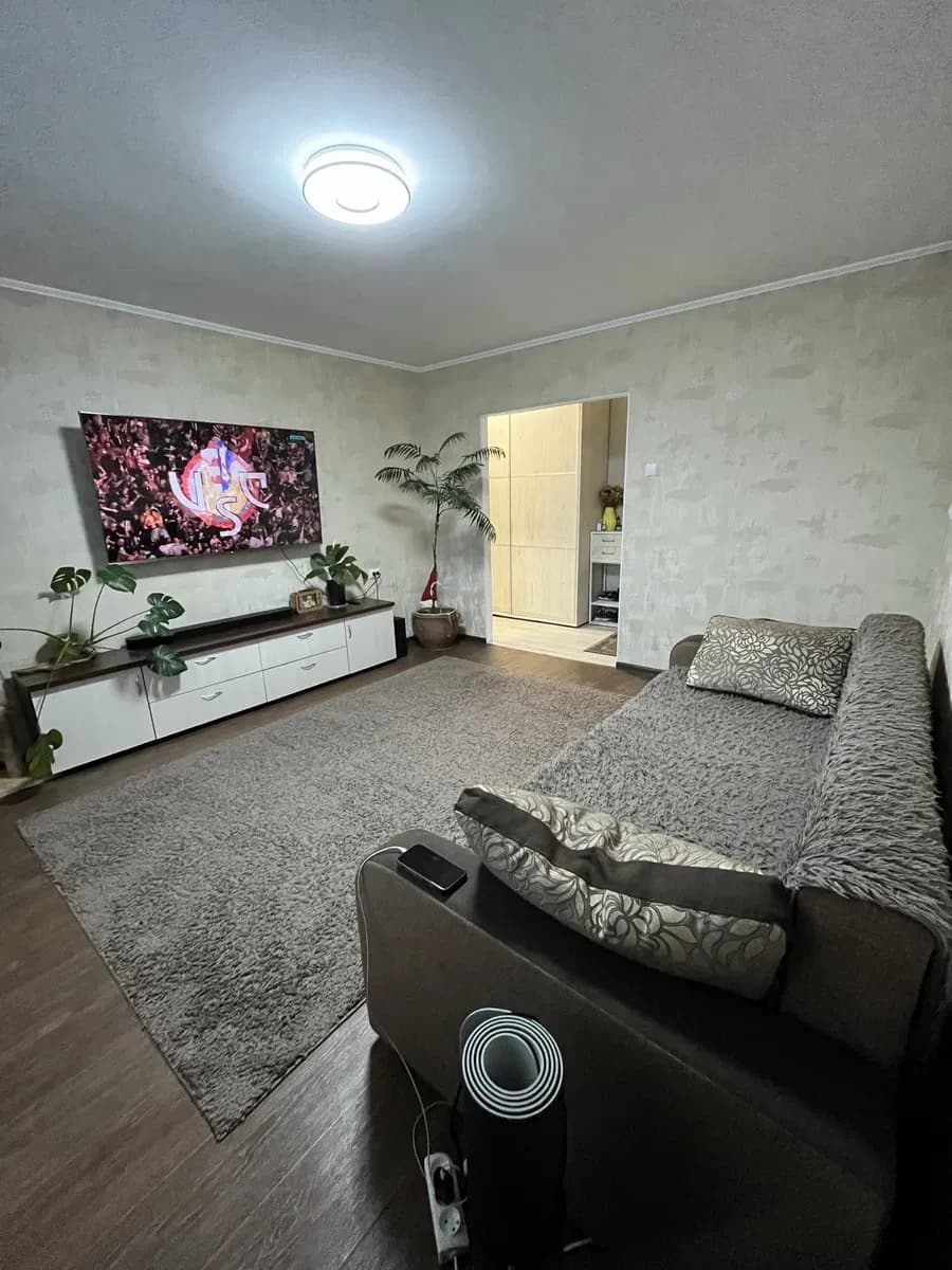 3-кімнатна квартира, Жадова: за АТБ, євроремонт, інтернет без світла - фото 1