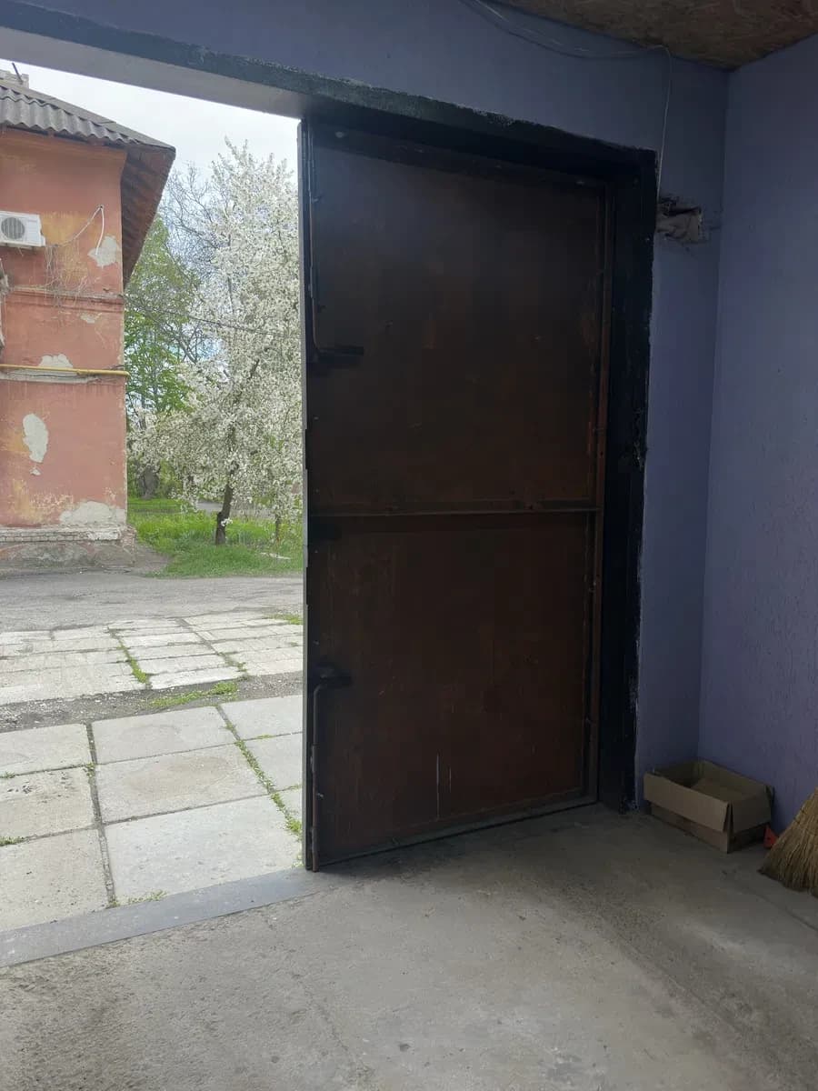 Гараж, Металургійний: яма, електрика - фото 5