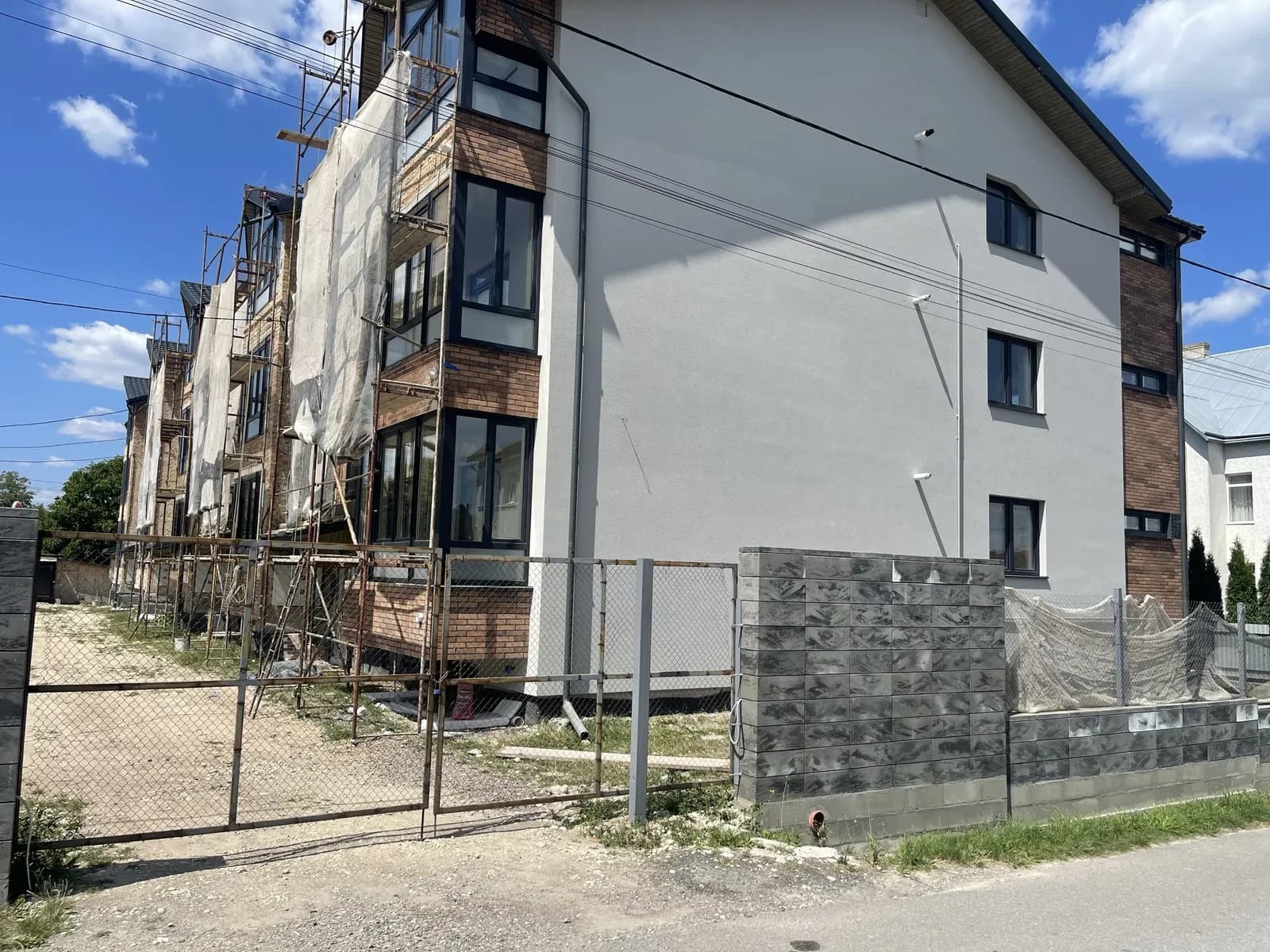 3-кімнатна квартира у ЖК Стуса 24: новобудова, газове опалення - фото 3