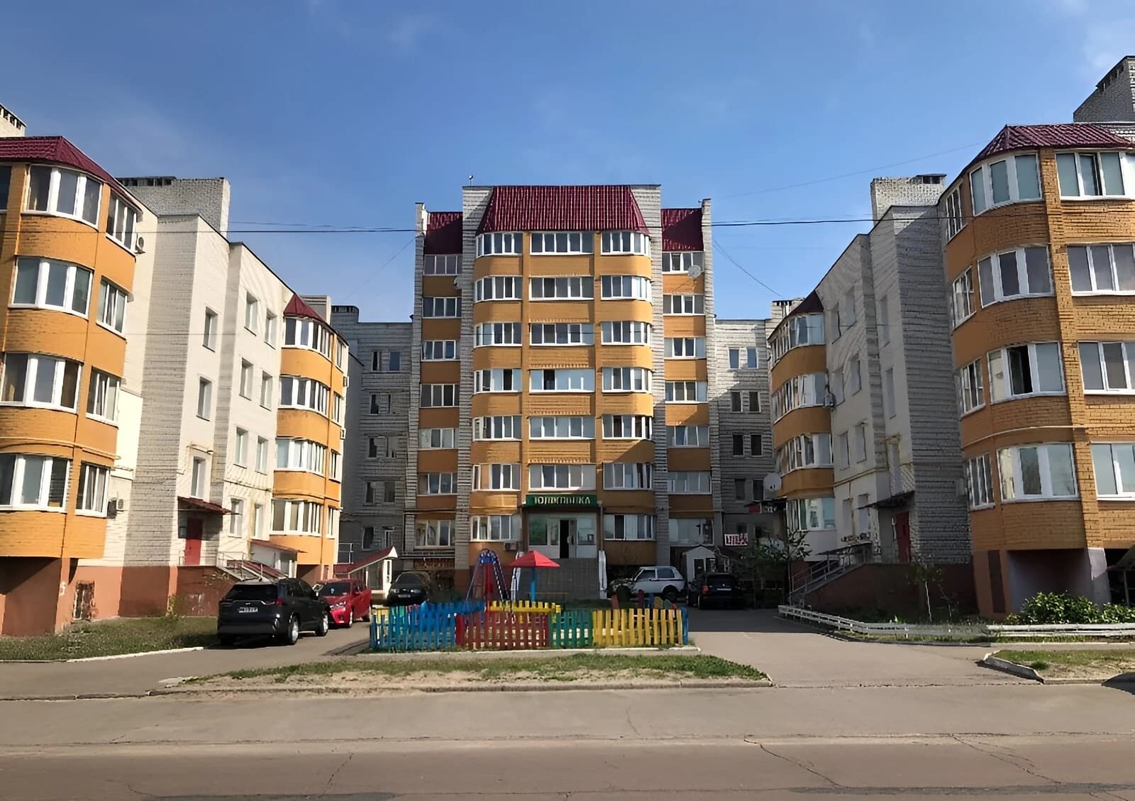 Пентхаус, Масани: кухня-студія, мансарда, резервне живлення