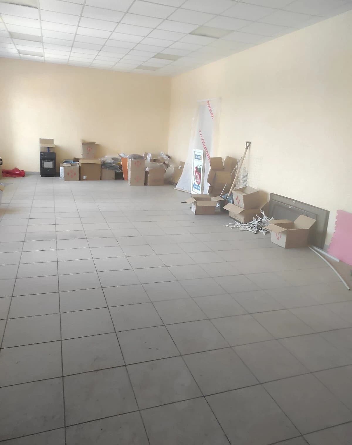 Спеціальне приміщення, Новий Буг: окрема будівля, сфера торгівлі - фото 3