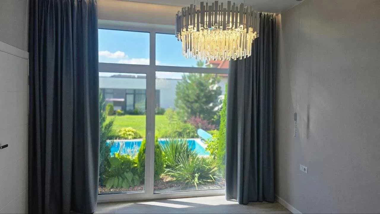 Будинок, Погреби: баня 59 м², басейн 3×8 м - фото 4