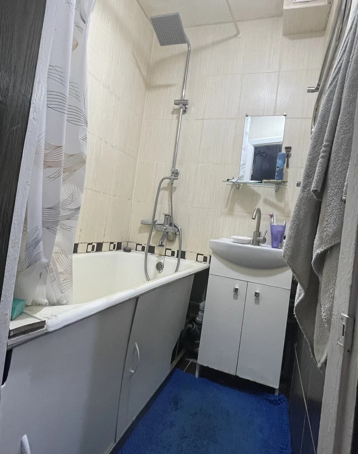 2-кімнатна квартира, Хортицький: тепло й вода без світла, душ без сходинок - фото 5