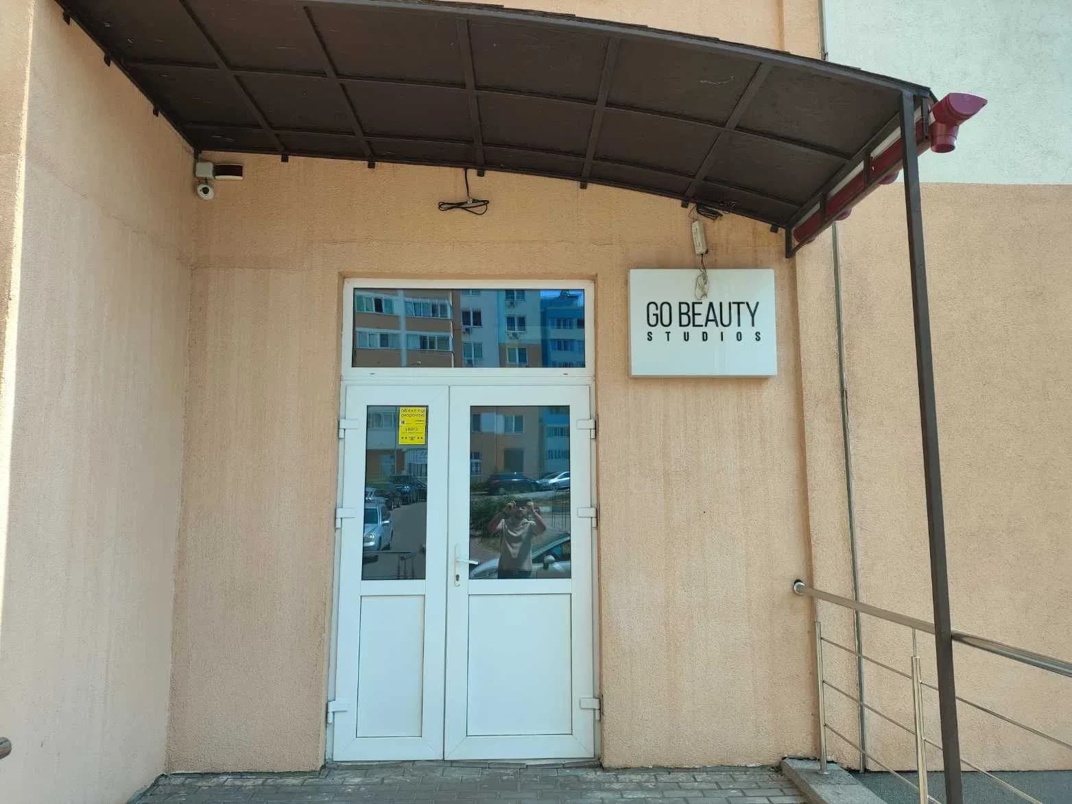 Оренда кабінету в салоні: окремий вхід, світло під час відключення